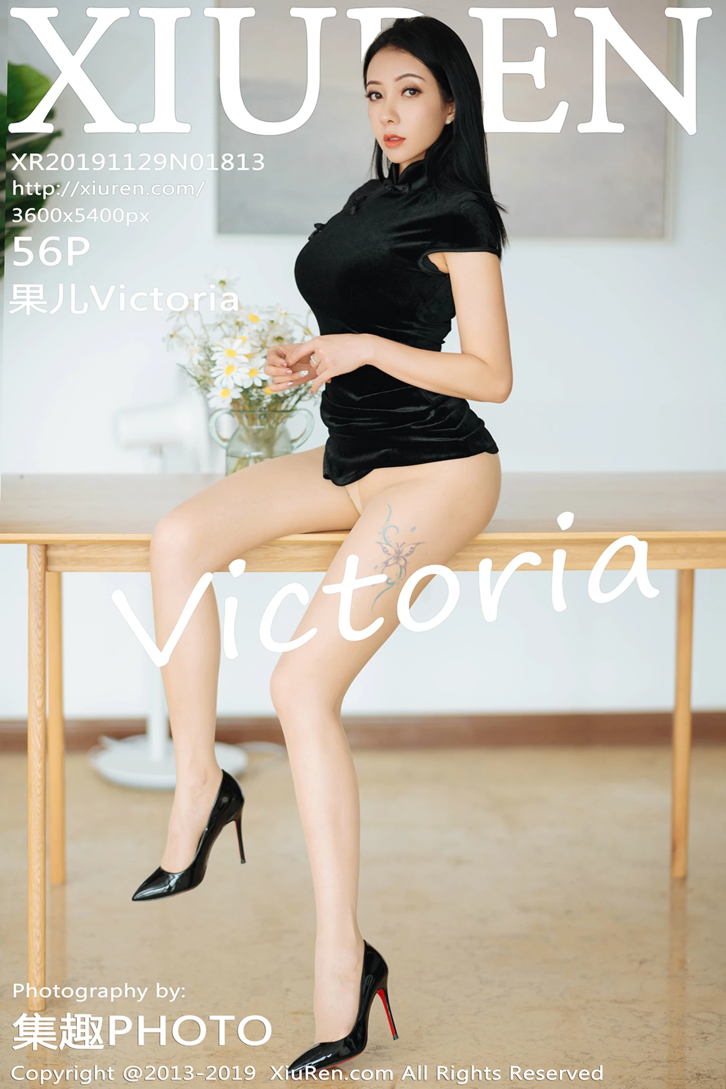 [XiuRen秀人网]No.1813_性感御姐果儿Victoria私房古典旗袍配无内肉丝撩人诱惑写真56P-秀人网 - XiuRen.Pro